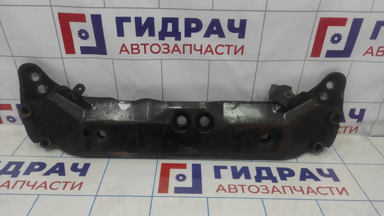 Балка передняя поперечная Nissan Primera (P12) 54494-AV700